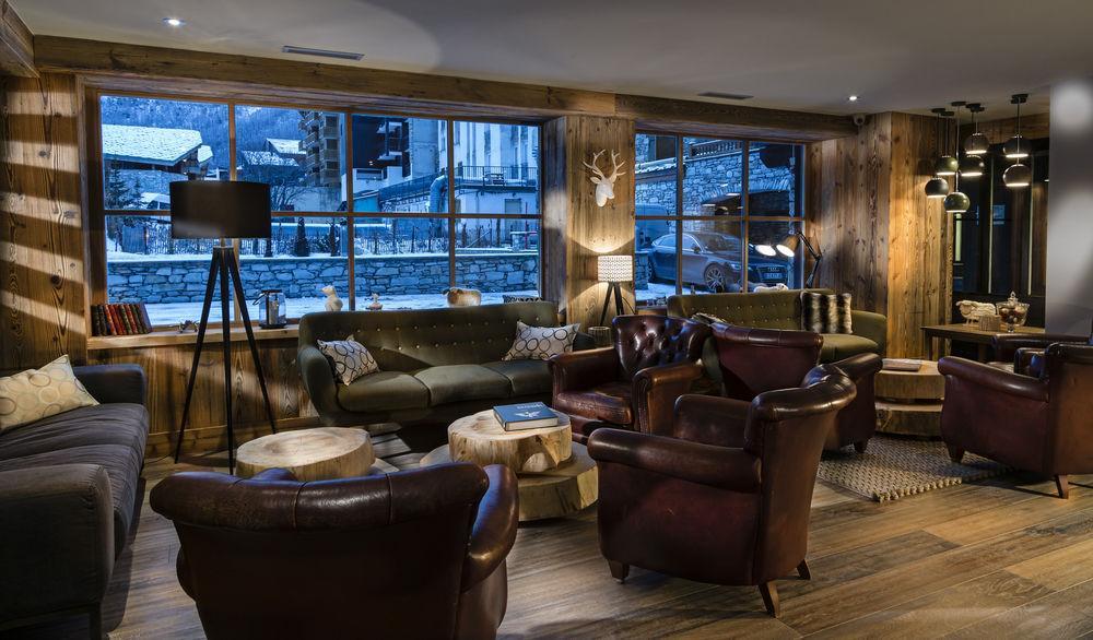 ホテル　カンダハル Val-dʼIsère エクステリア 写真