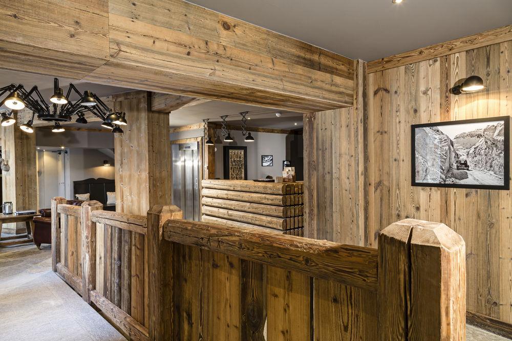 ホテル　カンダハル Val-dʼIsère エクステリア 写真