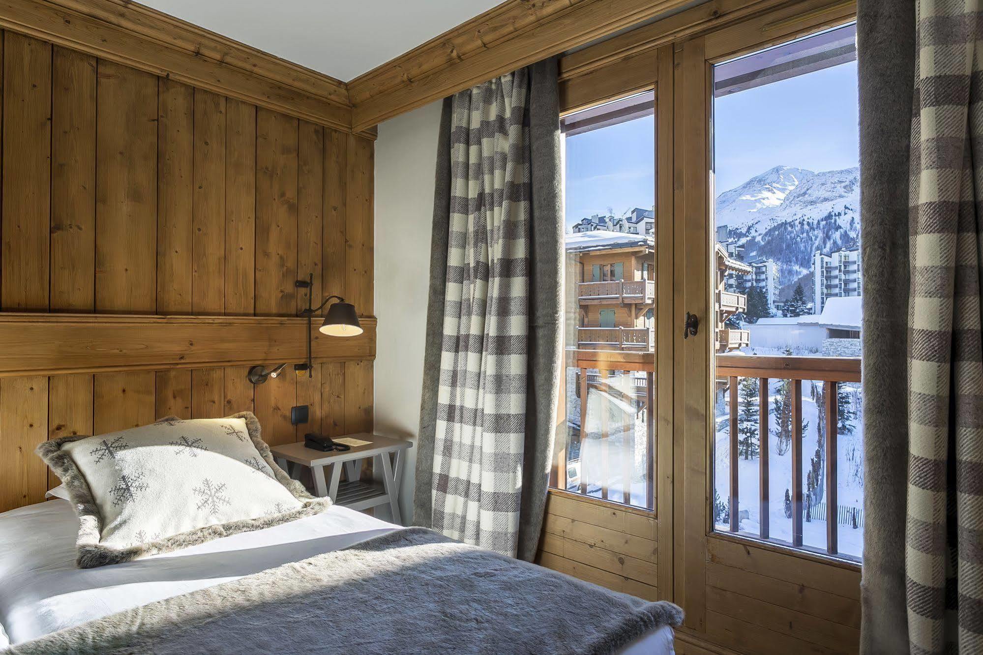 ホテル　カンダハル Val-dʼIsère エクステリア 写真