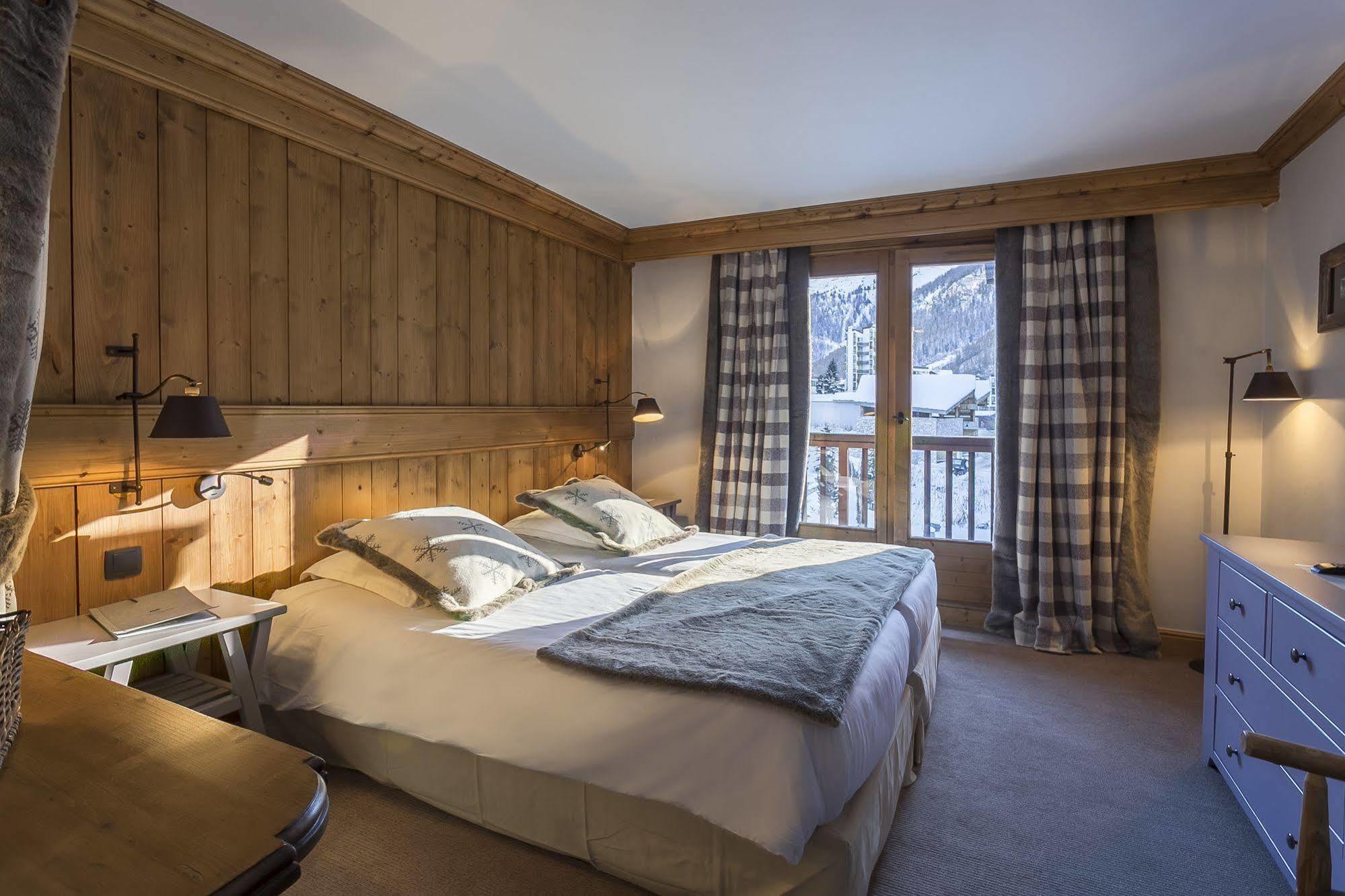 ホテル　カンダハル Val-dʼIsère エクステリア 写真